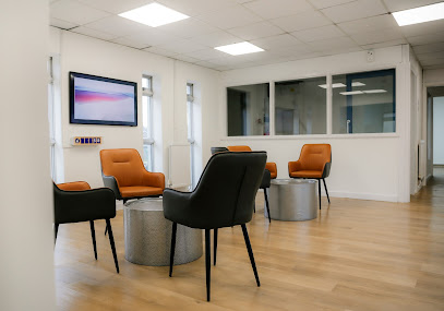 Astro Dental & Implant Centre