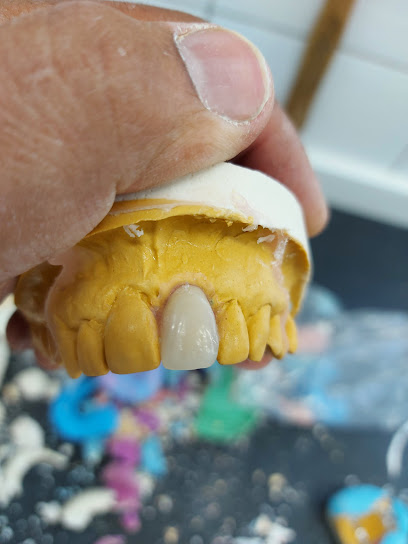 Chewydent Dental Laboratory