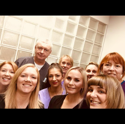 Dentists @146, David Surtees and Associates