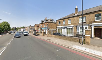 Dr Nastaran Khoobehi BDS MSc