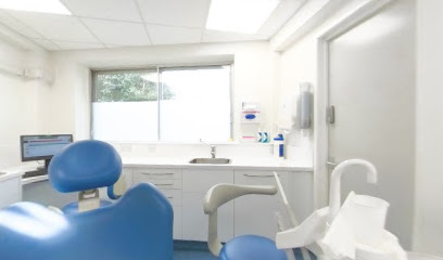 Hollybush Dental Clinic