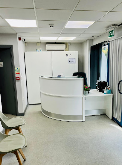 Perfect Smile - Woking