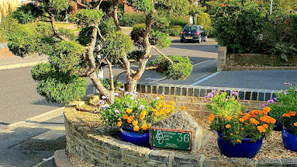 Precision Dental Laboratory 5 star rated