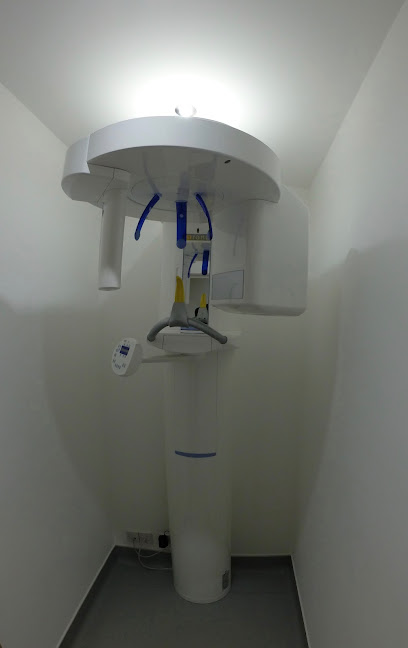 Smilecare Dental Clinic