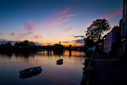 Strand on the Green Dental