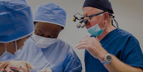 Ucer Clinic - Dental Implants Specialist